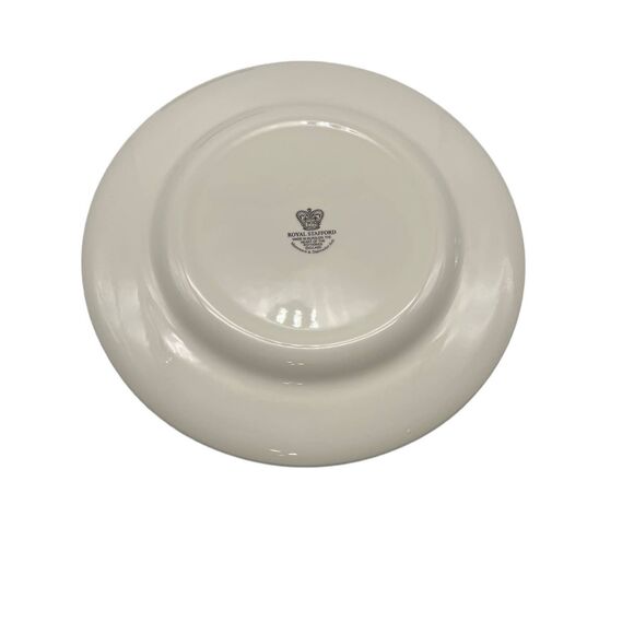 Royal Stafford Christmas Dinner Plates Set Of 4 - Picture 3 of 3